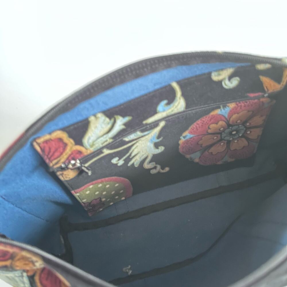 Longchamp Vintage Floral Velvet Canvas Hobo Bag Purse RARE - Picture 10 of 10